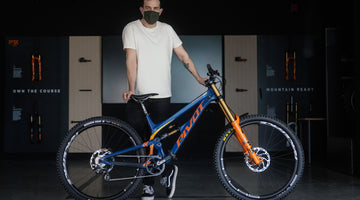 Staff Bike Check: Michael's Pivot Phoenix
